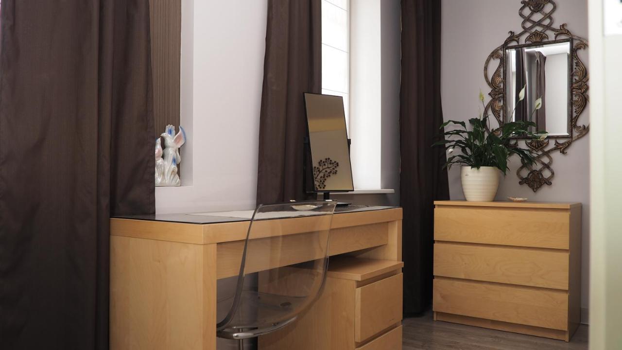 Grand-Tourist Trident Apartments Gdansk Bagian luar foto